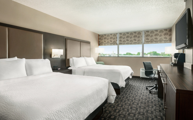 photo 5 of Holiday Inn Louisville East - Hurstbourne by IHG
