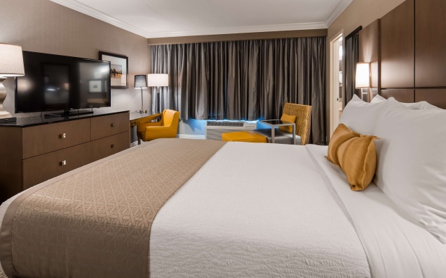 photo 4 of Cottonwood Airport & Expo Hotel Louisville