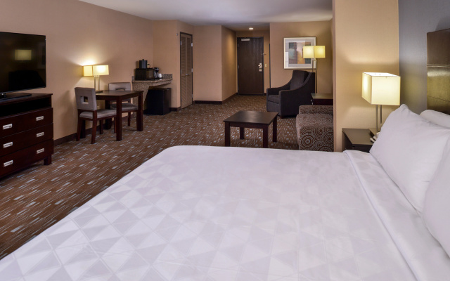 photo 5 of Holiday Inn Ontario Airport by IHG