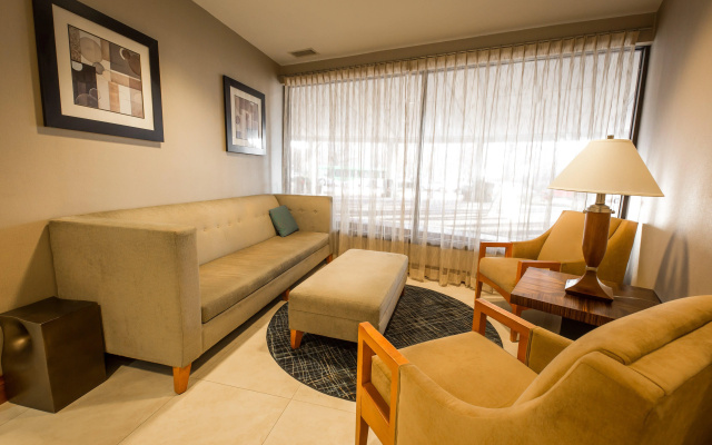 photo 2 of Hotel Indigo Raleigh Downtown