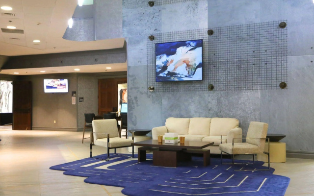 photo 2 of DoubleTree by Hilton Boston - Rockland