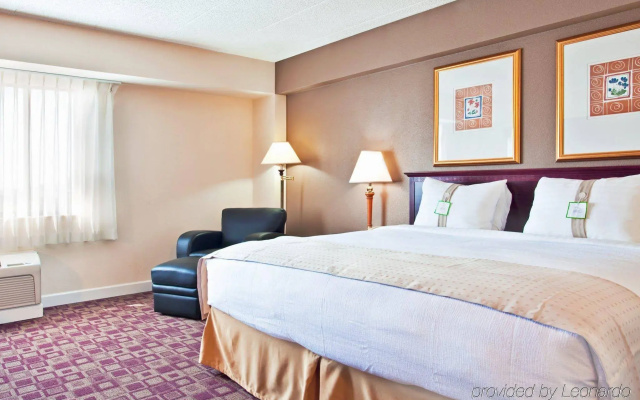 photo 2 of Holiday Inn Rolling Mdws-Schaumburg Area
