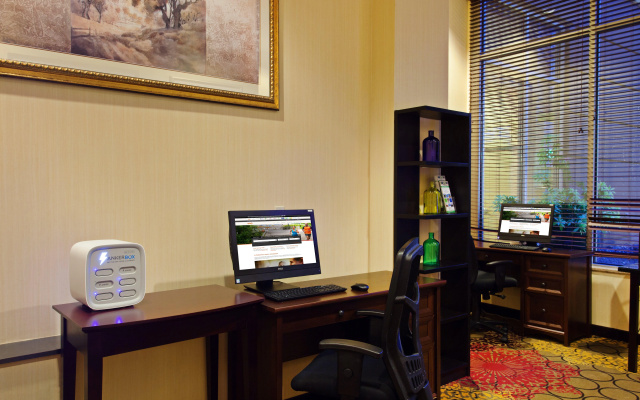 photo 4 of Holiday Inn Express And Suites Seattle Downtown - Lake Union by IHG