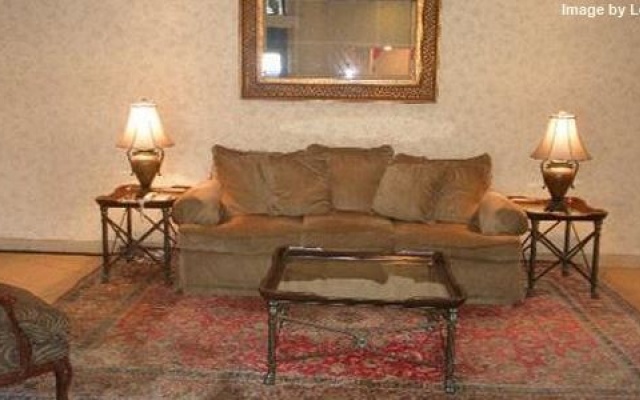 photo 4 of Holiday Inn Sport Complex