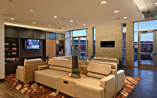 photo 2 of Holiday Inn St. George Convention Center