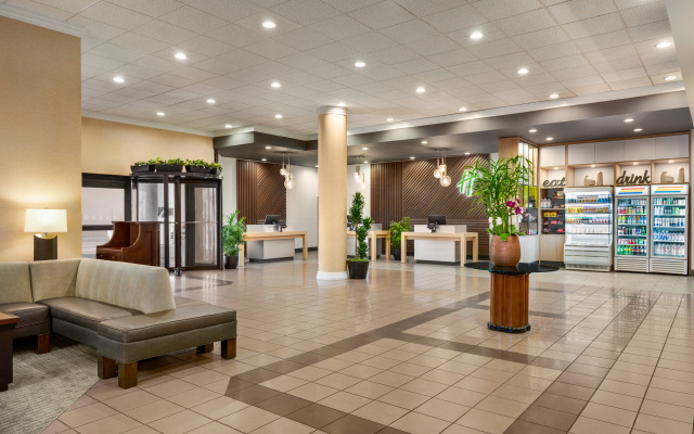 photo 2 of Holiday Inn Los Angeles Gateway - Torrance by IHG