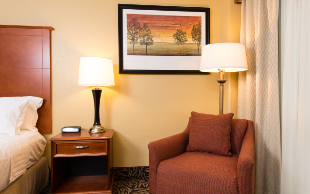 photo 3 of Holiday Inn Wilmington-Market Street