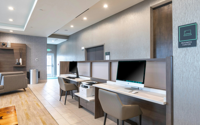 photo 4 of Holiday Inn Greenville - Woodruff Road by IHG