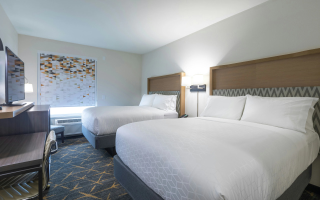 photo 5 of Holiday Inn Greenville - Woodruff Road by IHG