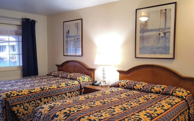 photo 4 of Holiday Motel Oakdale