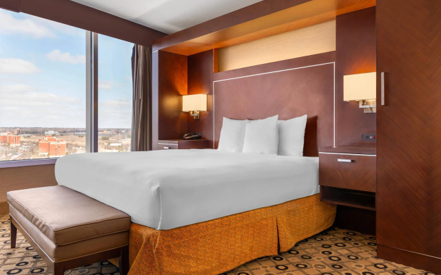 photo 4 of Radisson Hotel Southfield-Detroit