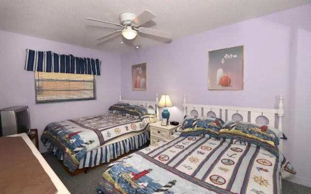 photo 5 of Holiday Villas