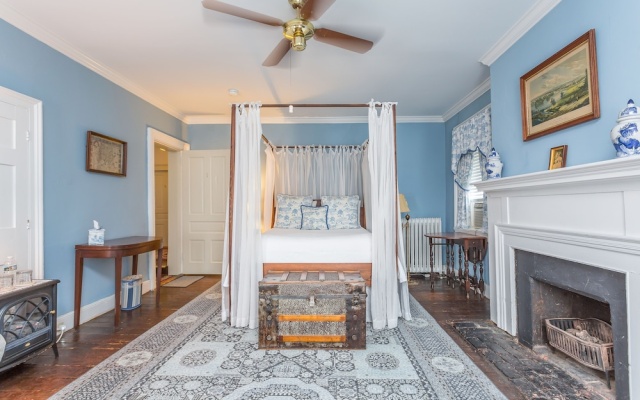 photo 5 of Holladay House B&B