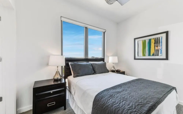 photo 4 of Sunset Boulevard Apartments