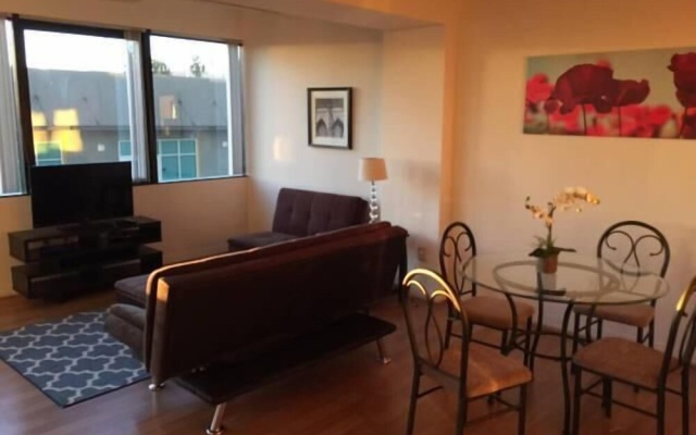 photo 5 of Hollywood Studio 0 Bedroom Studio By Senstay