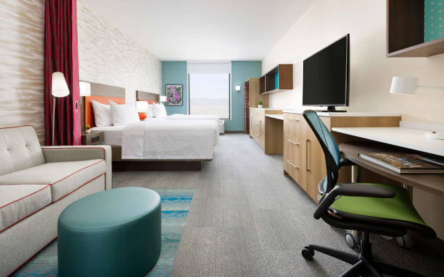 photo 3 of Home2 Suites by Hilton Scottsdale North