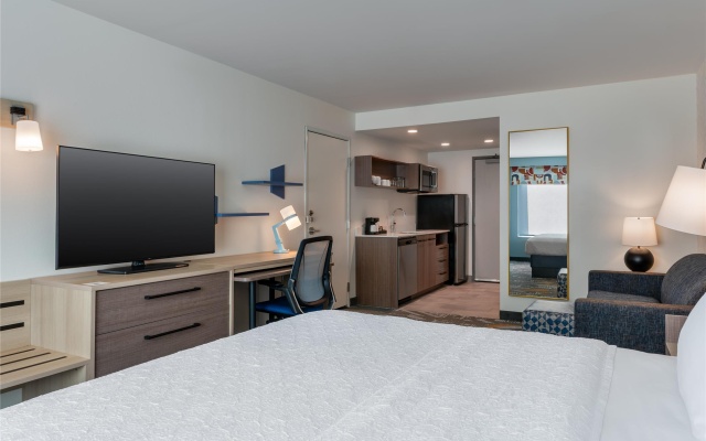 photo 3 of Home2 Suites By Hilton Ann Arbor South