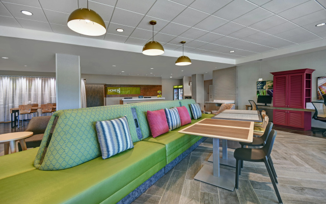 photo 2 of Home2 Suites by Hilton Atlanta Airport North