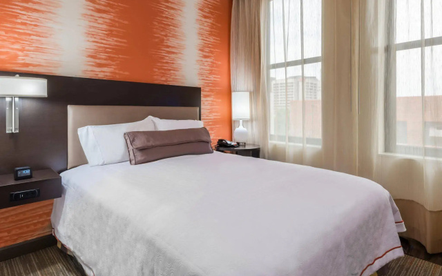 photo 4 of Home2 Suites by Hilton Atlanta Downtown
