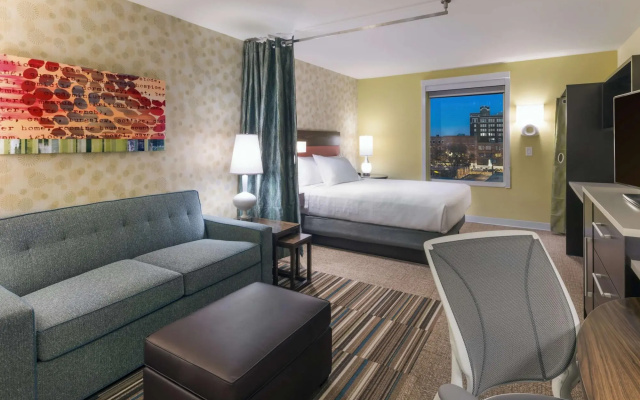 photo 5 of Home2 Suites by Hilton Kansas City Downtown