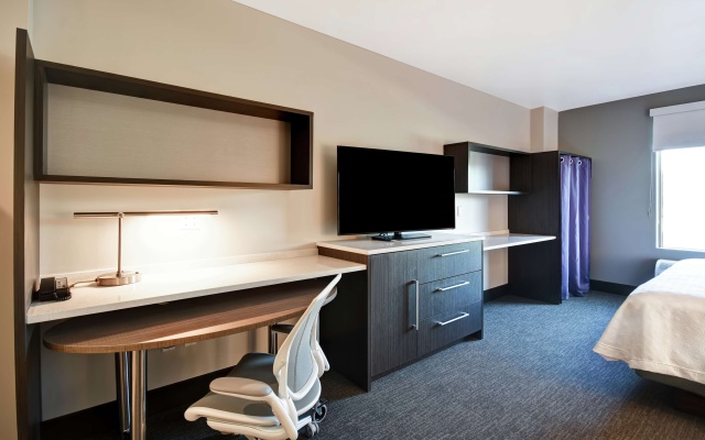 photo 4 of Home2 Suites by Hilton Los Angeles Montebello