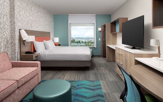photo 4 of Home2 Suites by Hilton Miami Airport South Blue Lagoon