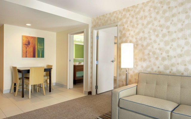 photo 5 of Home2 Suites by Hilton Milwaukee Airport