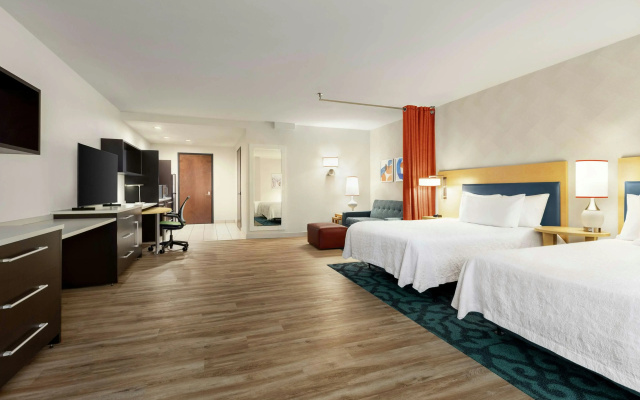 photo 5 of Home2 Suites by Hilton NY Long Island City/Manhattan View