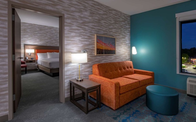 photo 4 of Home2 Suites by Hilton Omaha I-80 at 72nd Street, NE