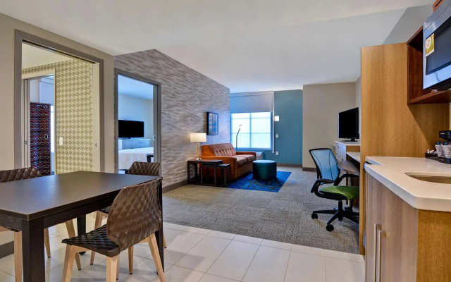 photo 5 of Home2 Suites by Hilton Orlando at Flamingo Crossings