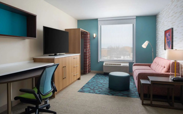 photo 3 of Home2 Suites Des Moines at Drake University