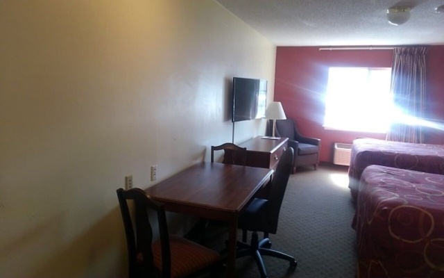 photo 5 of InTown Suites Extended Stay Clarksville