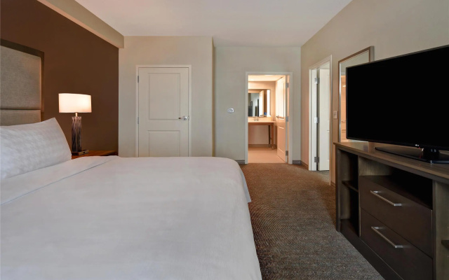 photo 5 of Homewood Suites by Hilton Orlando at Flamingo Crossings