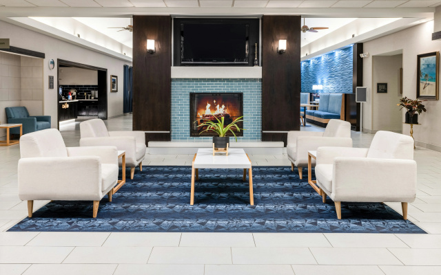 photo 2 of Homewood Suites by Hilton Rochester/Greece, NY