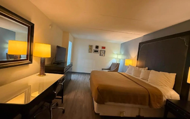 photo 2 of Horizon Inn & Suites