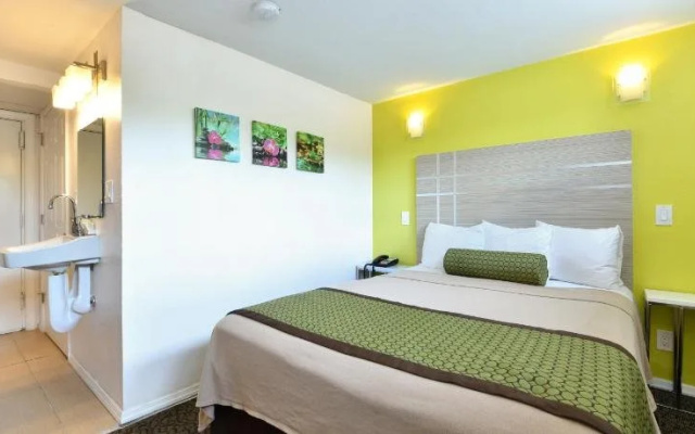 photo 2 of Inn at Jericho