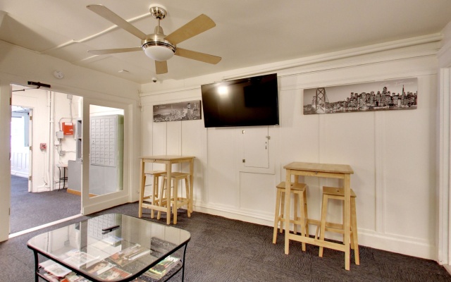 photo 3 of Hotel Ikon