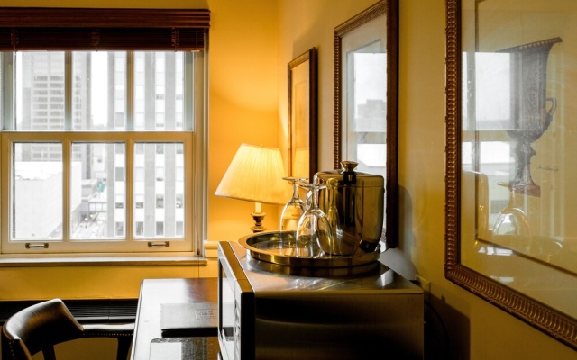 photo 4 of Hotel 340