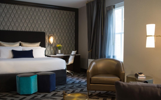 photo 4 of The Allegro Royal Sonesta Hotel Chicago Loop