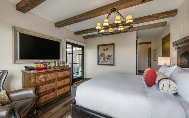 photo 5 of Hotel Drover, Autograph Collection