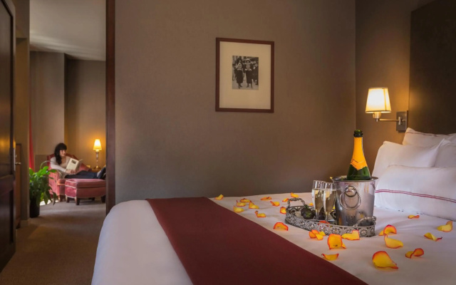 photo 5 of Hotel Giraffe by Library Hotel Collection