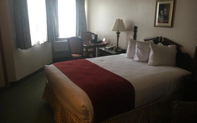 photo 2 of Hotel Grand Victorian