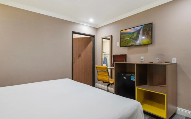 photo 4 of Hotel H-Wood