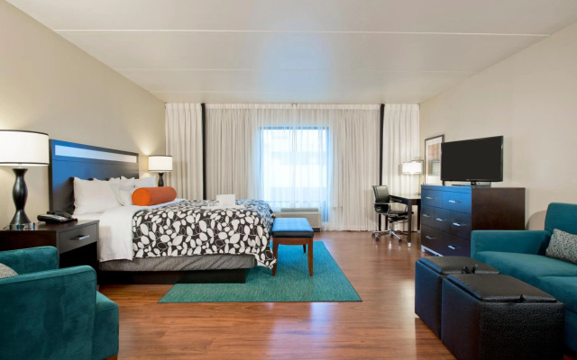 photo 4 of Hotel Indigo Atlanta Airport - College Park by IHG