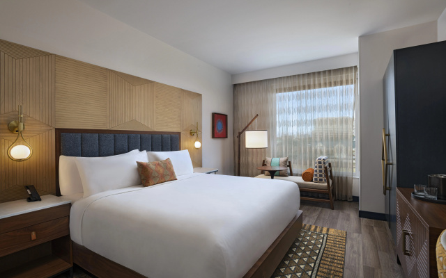 photo 3 of Hotel Indigo Irving Las Colinas by IHG