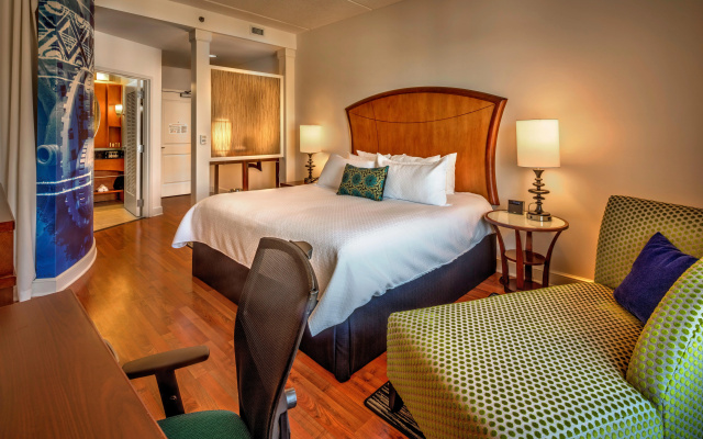 photo 4 of Hotel Indigo Jacksonville-Deerwood Park by IHG