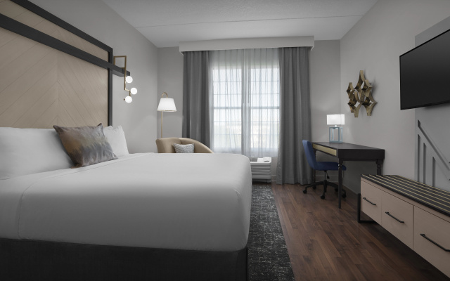 photo 5 of Hotel Indigo Jacksonville-Deerwood Park by IHG