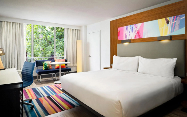 photo 4 of Aloft Miami Dadeland