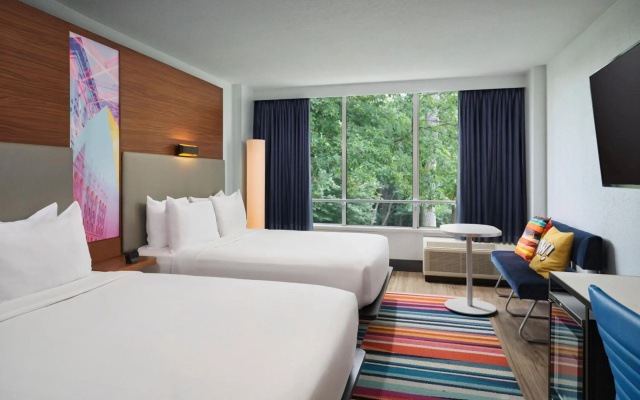 photo 5 of Aloft Miami Dadeland