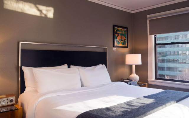 photo 5 of Hotel Max